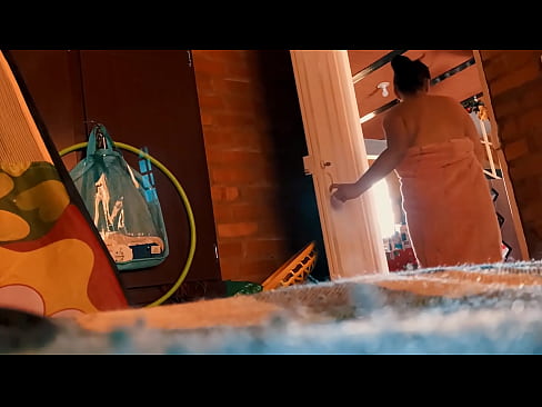 ❤️ Amalume amandisatira ku shower, amandijomba ndikusamba. Kanema wolaula pa ny.gaypornforyou.ru